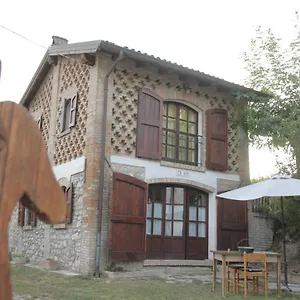  Ferienhaus Camia
