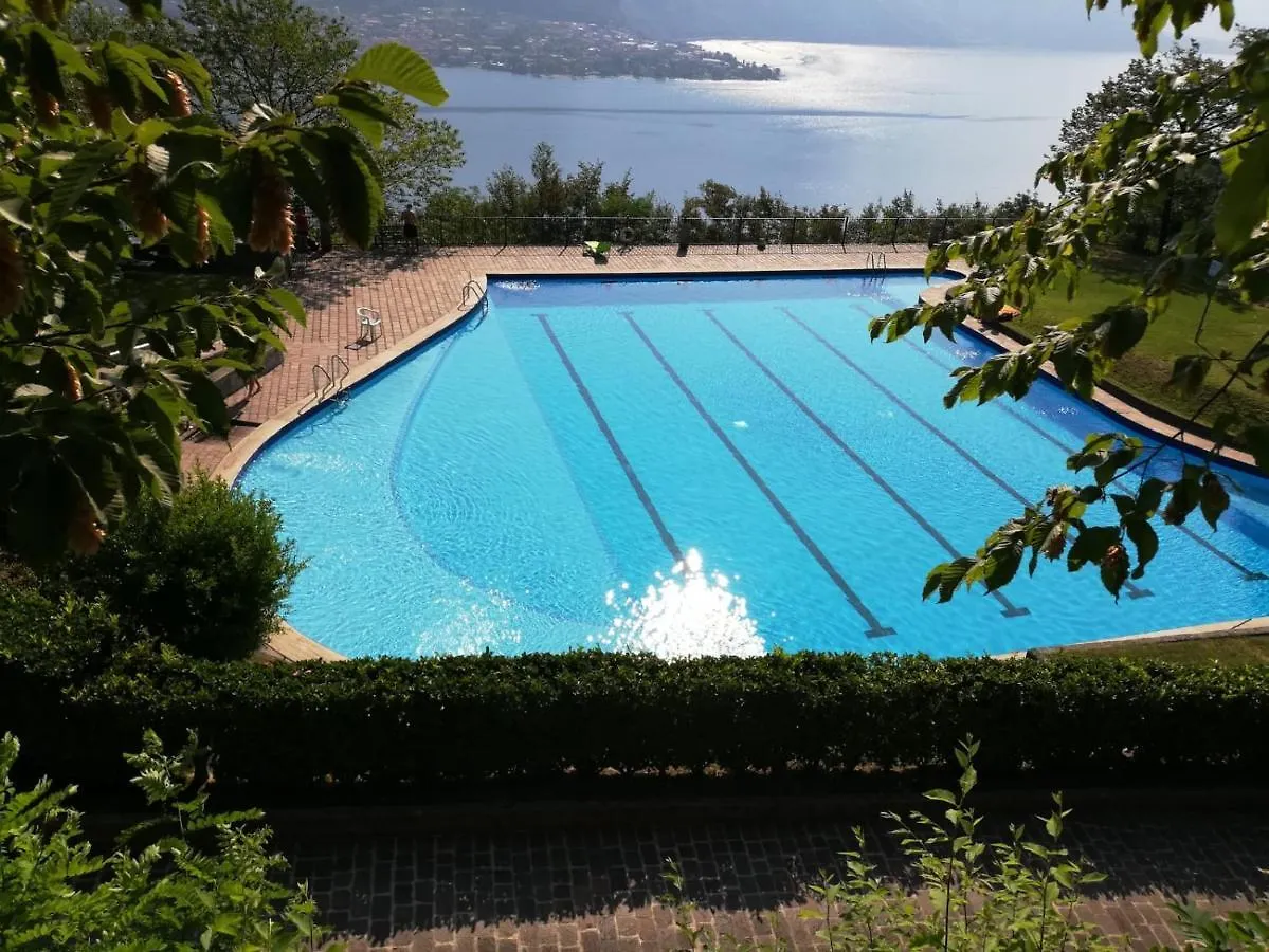 Attico With Big Terrace In Residence With Pool Вальброна