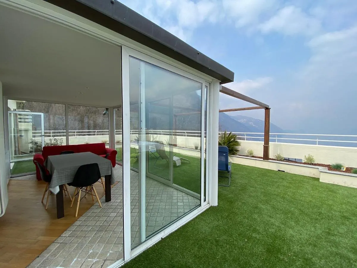 Attico With Big Terrace In Residence With Pool Вальброна Апартаменты